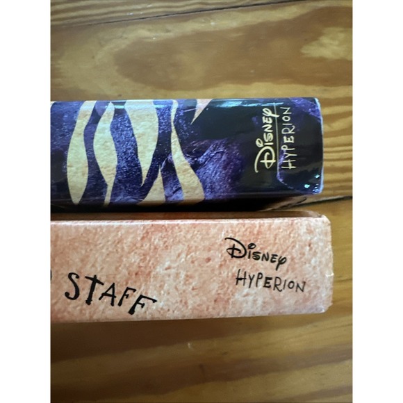 Serafina and the Black Cloak and Twisted Staff /2 Books Robert Beatty Disney 1st - Picture 2 of 12